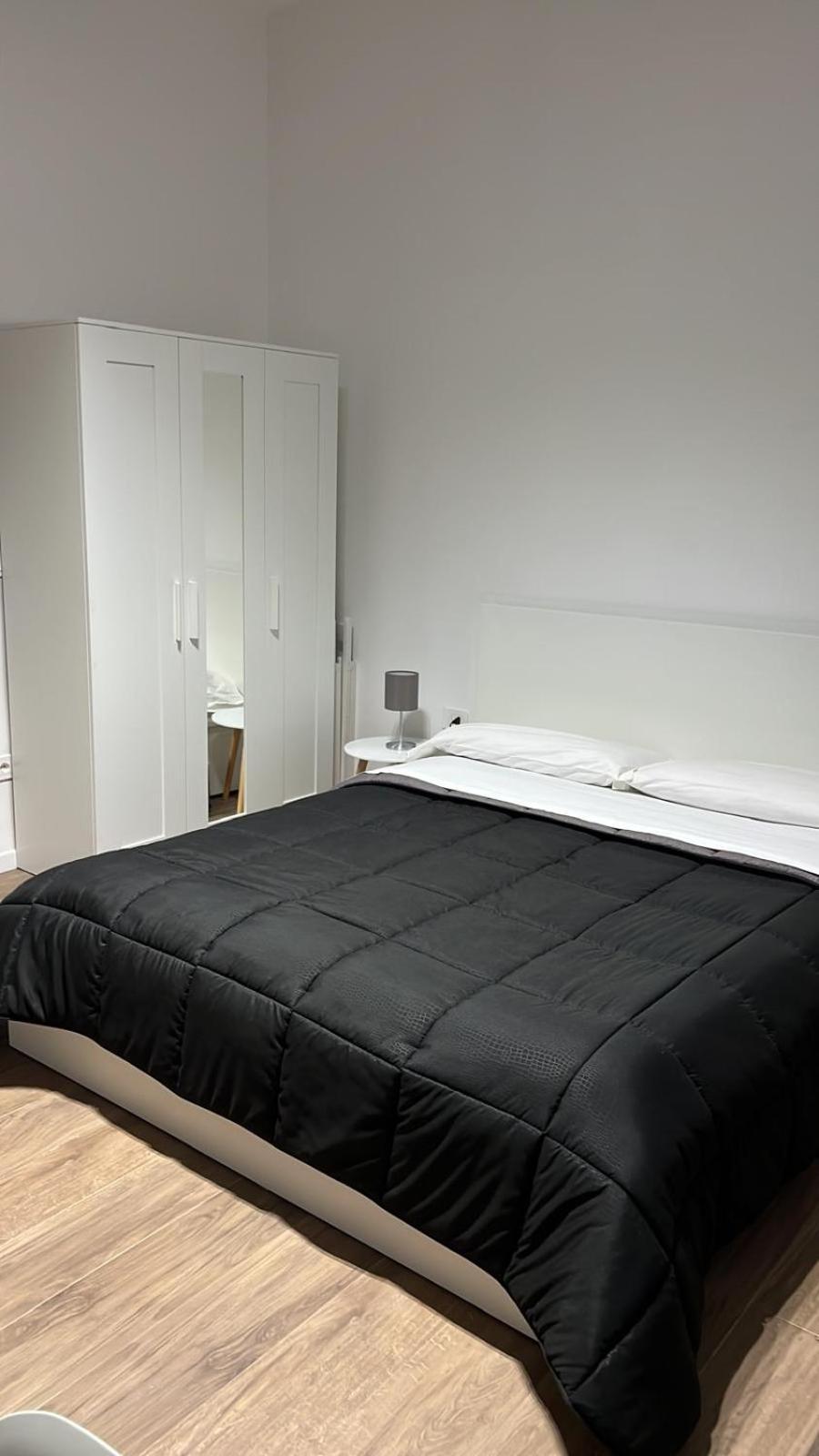 Business Home Piazza Cesare Battisti B&B Residence Фоджиа Экстерьер фото