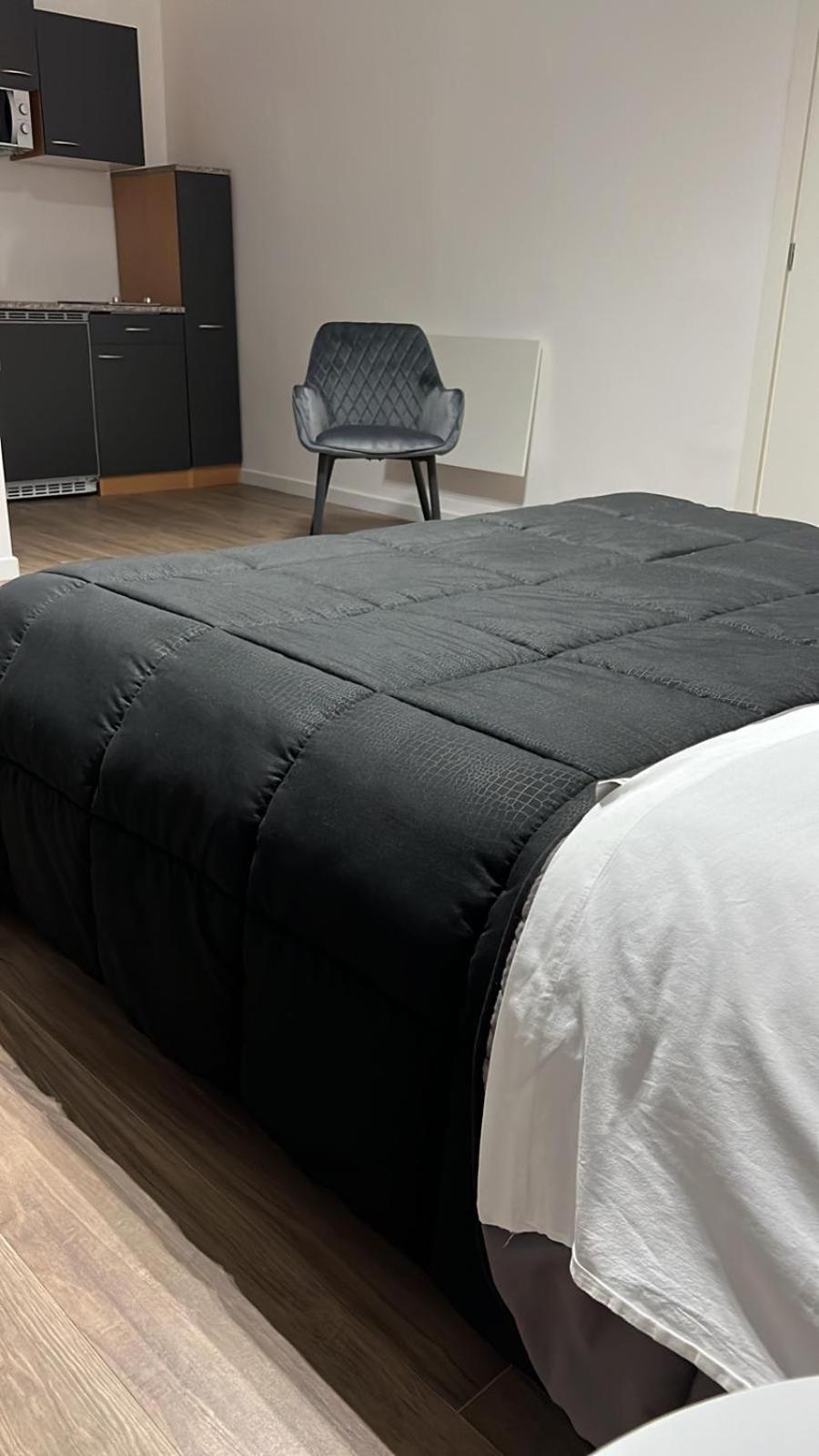 Business Home Piazza Cesare Battisti B&B Residence Фоджиа Экстерьер фото